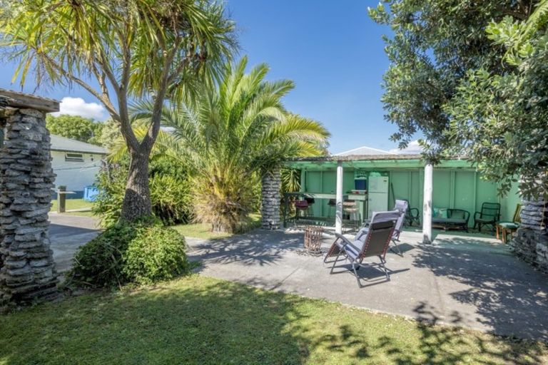 Photo of property in 18 Shamrock Street, Levin, 5510