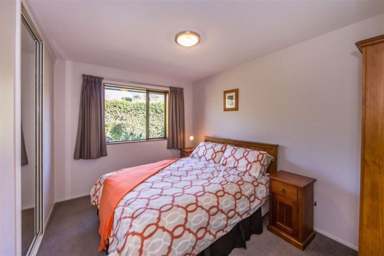 Photo of property in 49b Memorial Avenue, Ilam, Christchurch, 8053
