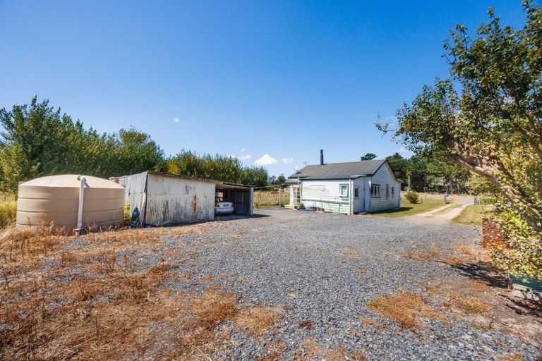 Photo of property in 922 Tennent Drive, Linton, Palmerston North, 4472