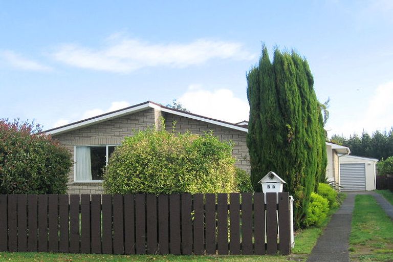 Photo of property in 55 Callender Terrace, Paraparaumu Beach, Paraparaumu, 5032