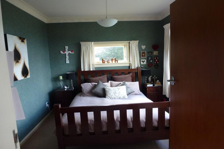 Photo of property in 46 Miro Street, Takaro, Palmerston North, 4410