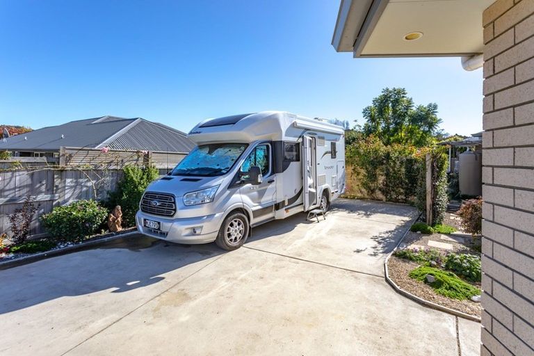 Photo of property in 80 Golden Shore Place, Coromandel, 3506