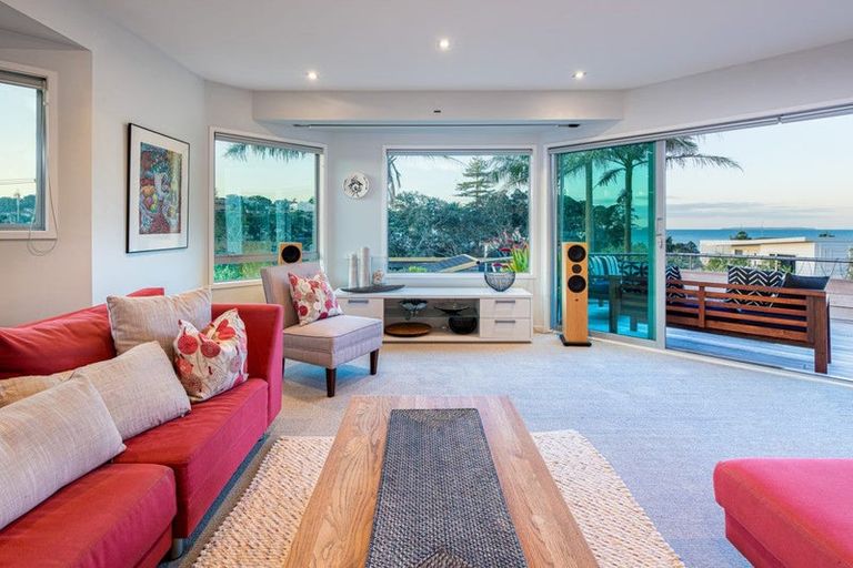 Photo of property in 12 Whitby Crescent, Mairangi Bay, Auckland, 0630