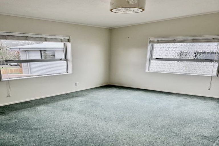 Photo of property in 232 Vipond Road, Stanmore Bay, Whangaparaoa, 0932