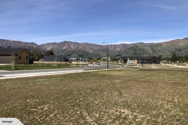 Photo of property in 38 Grandview Road, Lake Hawea, Wanaka, 9382
