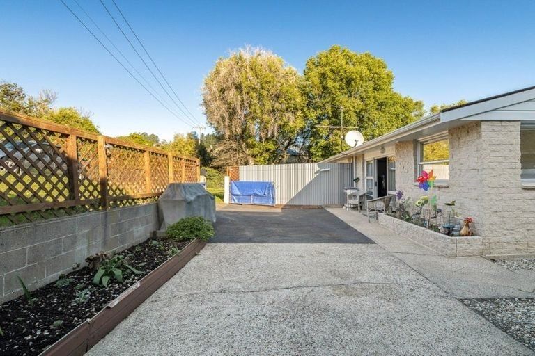 Photo of property in 2b Runciman Street, Green Island, Dunedin, 9018