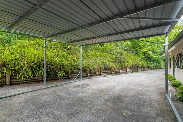 Photo of property in 253 Whitford Road, Shamrock Park, Howick, 2571