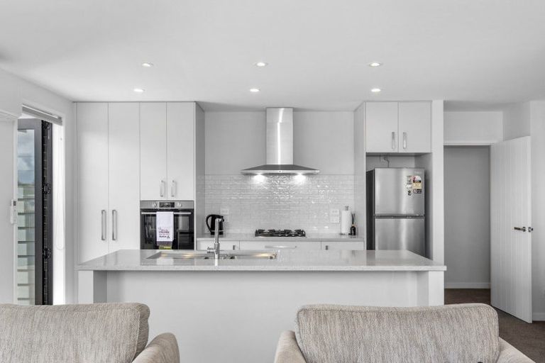 Photo of property in 42 Hinaki Street, Poike, Tauranga, 3112