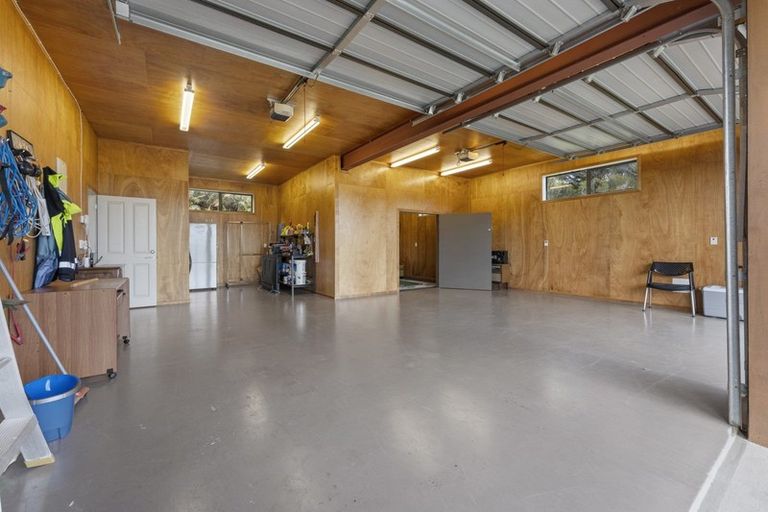 Photo of property in 11 Streets Way, Timberlea, Upper Hutt, 5018