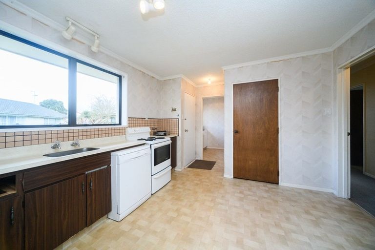 Photo of property in 21 Chadwick Place, Highbury, Palmerston North, 4412