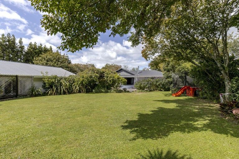 Photo of property in 48 Maire Street, Inglewood, 4330