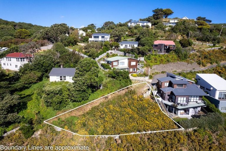 Photo of property in 6 Kastos Way, Strathmore Park, Wellington, 6022