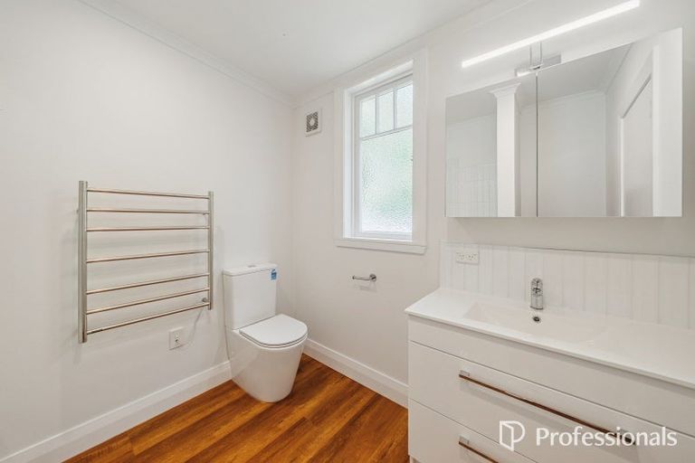 Photo of property in 1-2/6a Pohutukawa Street, Woburn, Lower Hutt, 5010