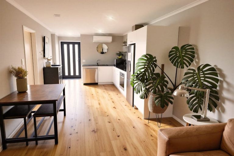 Photo of property in 8 Whakato Avenue, Kumeu, 0810