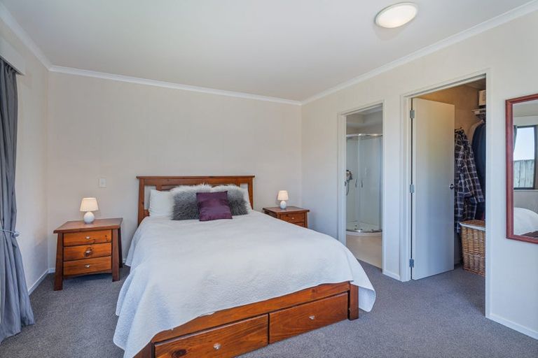 Photo of property in 48 Carina Way, Whitianga, 3510