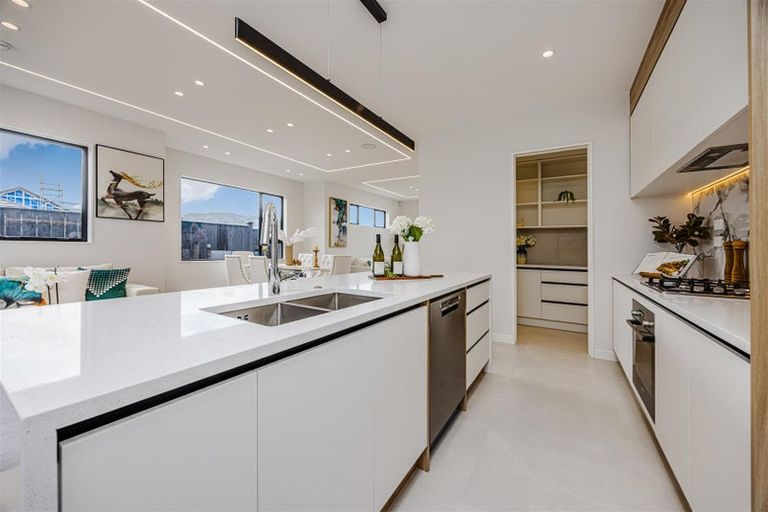 Photo of property in 30 Kakano Street, Clevedon, 2582