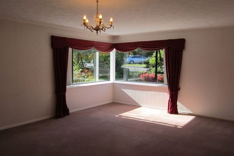 Photo of property in 4 Te Maku Grove, Waikanae, 5036