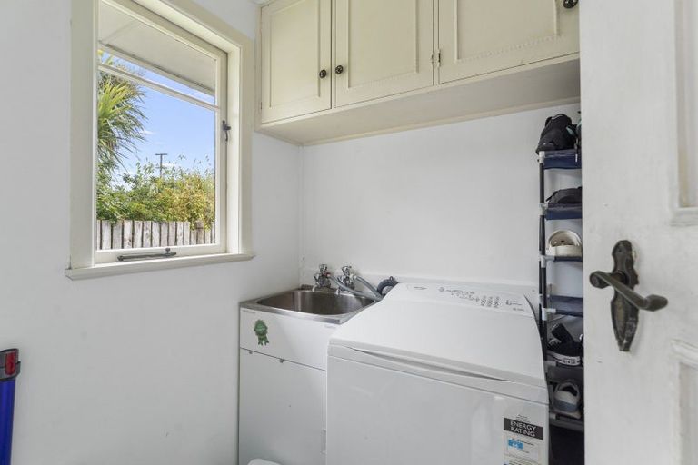 Photo of property in 86 Ruapehu Street, Paraparaumu, 5032