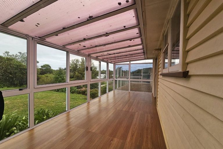 Photo of property in 59 Bell Street, Tawa, Wellington, 5028