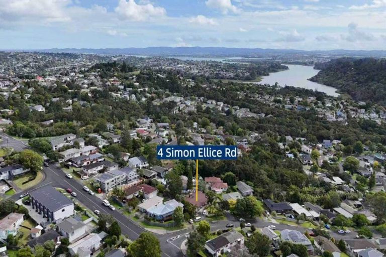 Photo of property in 4 Simon Ellice Drive, Bayview, Auckland, 0629