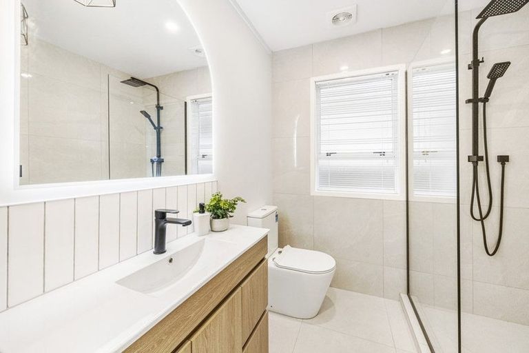 Photo of property in 3 Boylan Road, Titirangi, Auckland, 0604