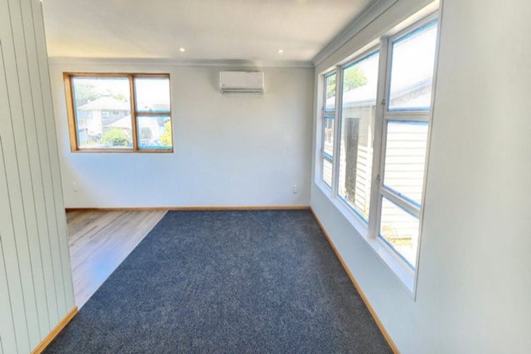 Photo of property in 29 Maratahu Street, Westown, New Plymouth, 4310