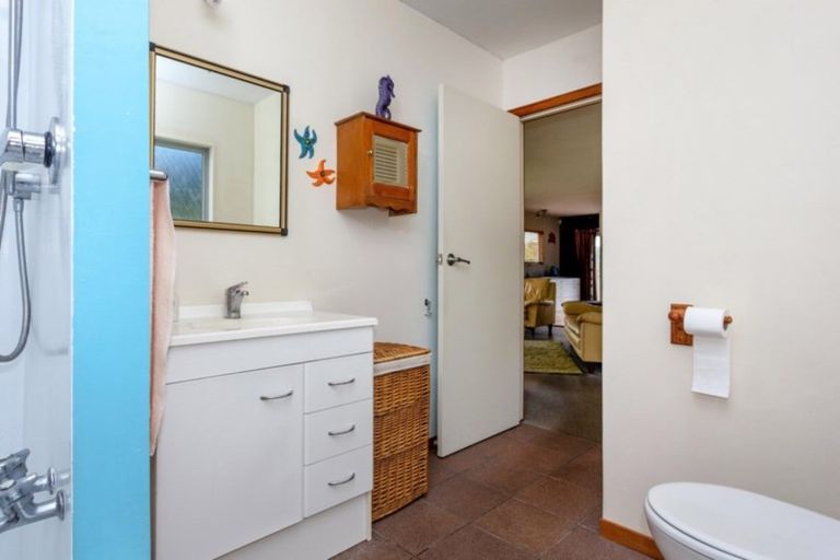 Photo of property in 225 Puketui Valley Road, Hikuai, 3579