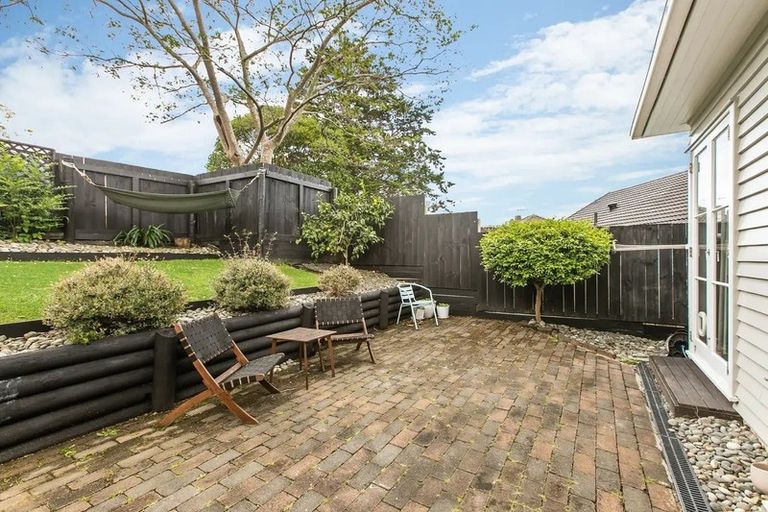 Photo of property in 53 Kurahaupo Street, Orakei, Auckland, 1071