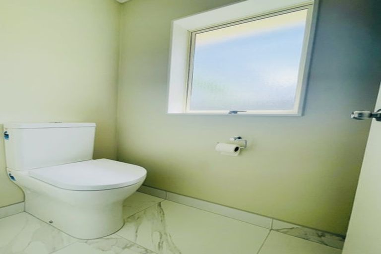 Photo of property in 53 Stratford Road, Manurewa, Auckland, 2105