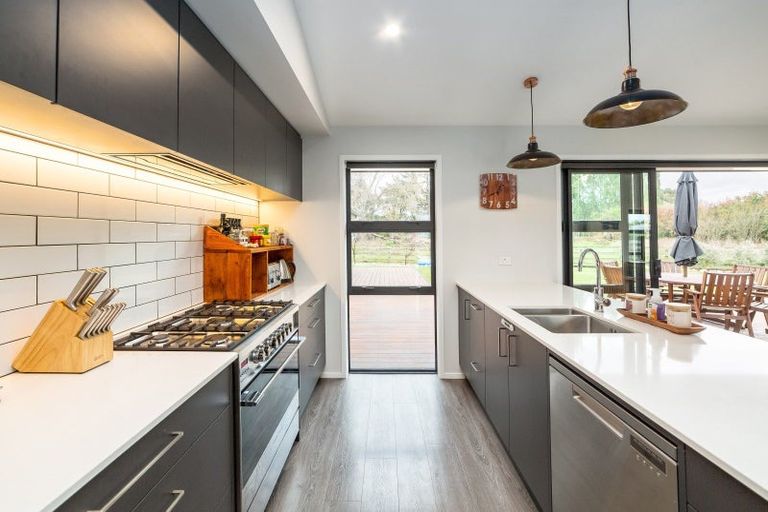 Photo of property in 474c High Street South, Carterton, 5713