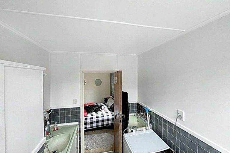 Photo of property in 634 Main Street, Palmerston North, 4414