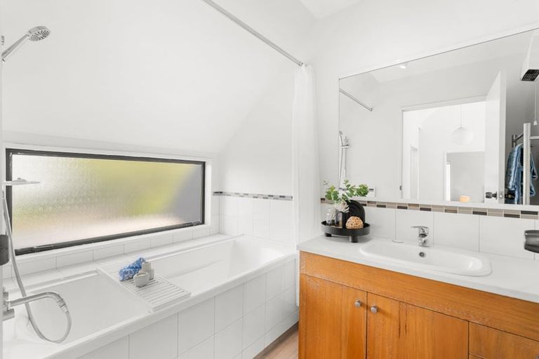 Photo of property in 1/29 Ilam Road, Upper Riccarton, Christchurch, 8041