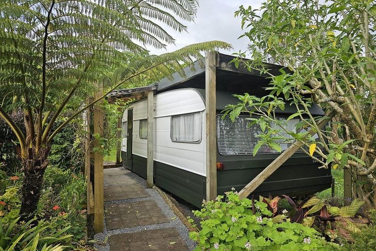 Photo of property in 27 Tanekaha Lane, Kerikeri, 0294