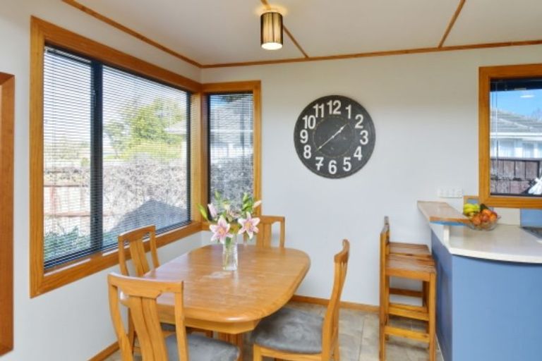 Photo of property in 7 Camden Street, Northcote, Christchurch, 8052