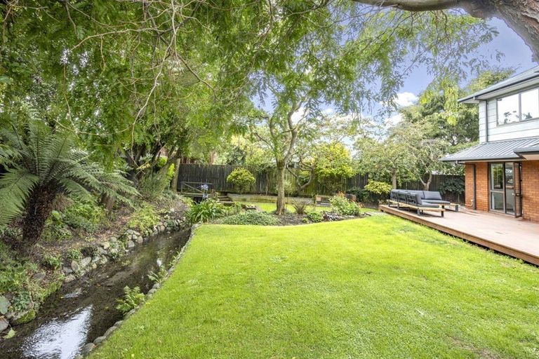 Photo of property in 14 Bush Street, Rangiora, 7400