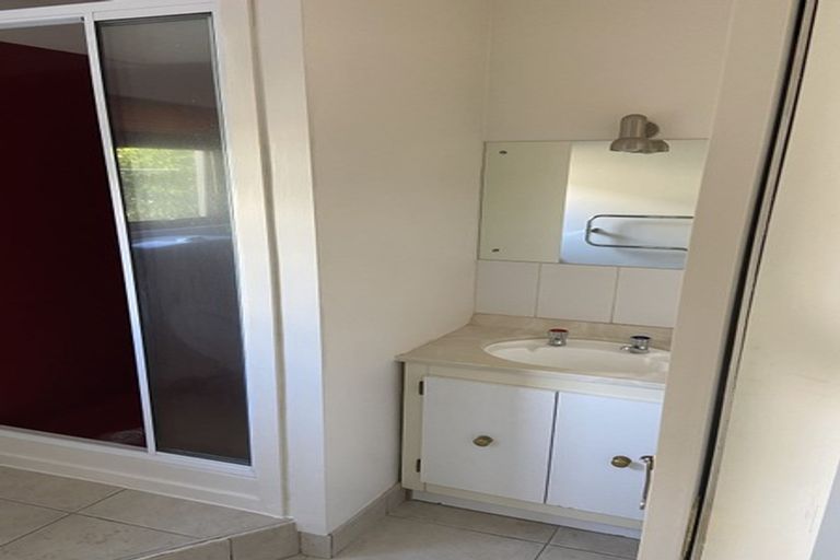 Photo of property in 7 Rhonda Place, Opaheke, Papakura, 2113