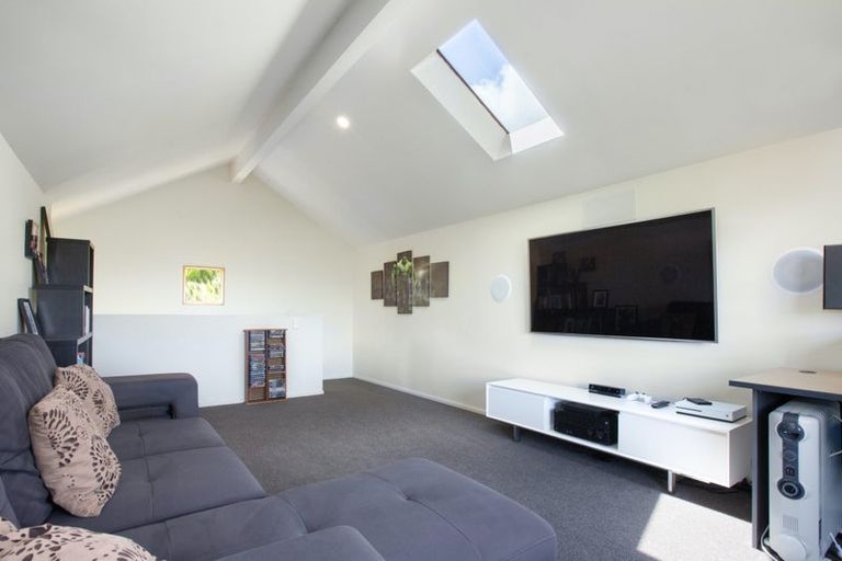 Photo of property in 407 Grays Road, Pauatahanui, Porirua, 5381