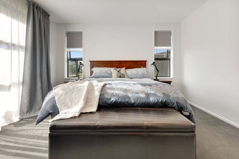 Photo of property in 30 Hayward Place, Ohauiti, Tauranga, 3112