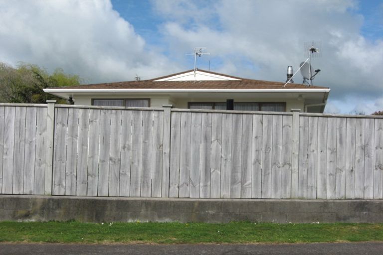 Photo of property in 23 Koromiko Street, Inglewood, 4330