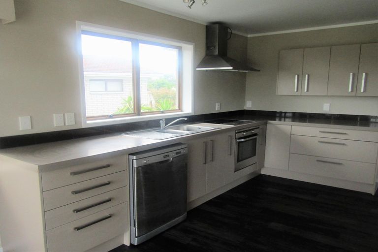 Photo of property in 122 Riverside Drive, Whakatane, 3120