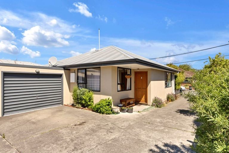 Photo of property in 3/39 Buffon Street, Waltham, Christchurch, 8023