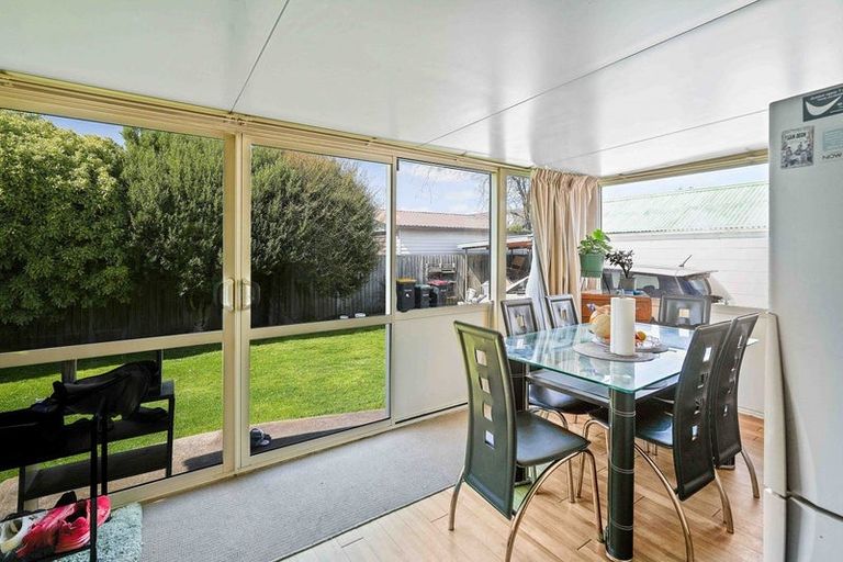 Photo of property in 80 Gilberthorpes Road, Hei Hei, Christchurch, 8042