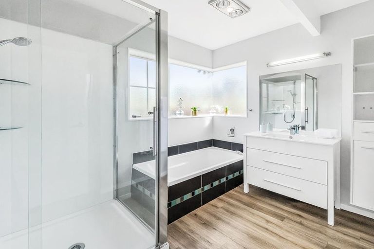 Photo of property in 19 Glenbyre Place, Bromley, Christchurch, 8062