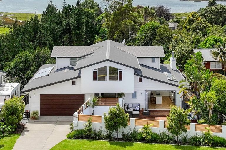 Photo of property in 24 Claremont Terrace, Otumoetai, Tauranga, 3110