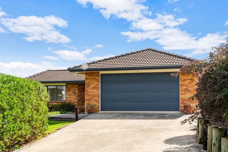 Photo of property in 4 Sunset Parade, Parua Bay, Whangarei, 0174