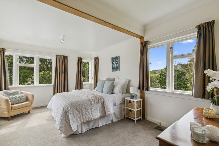 Photo of property in 109 Karori Road, Karori, Wellington, 6012