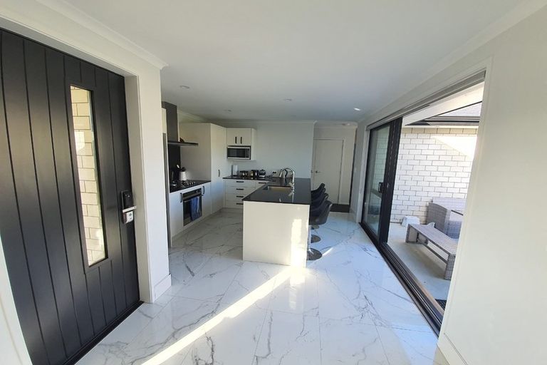 Photo of property in 25 Lippiatt Crescent, Pokeno, 2402