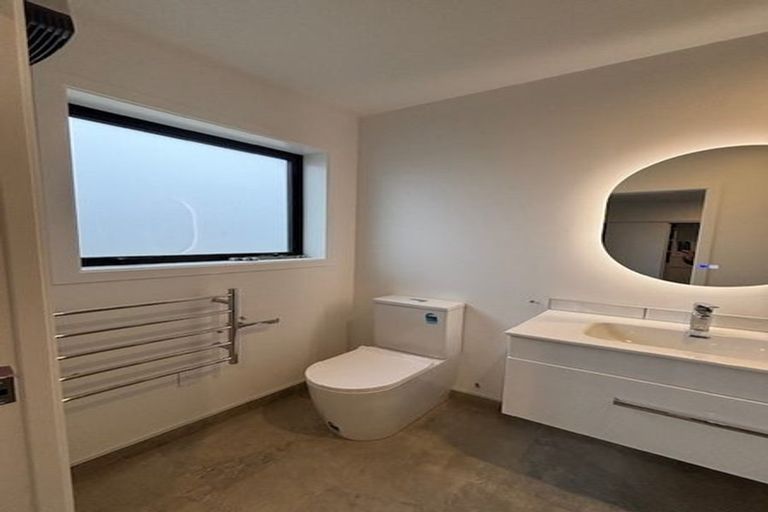 Photo of property in Northlake, 17b Linnburn Road, Wanaka, 9305