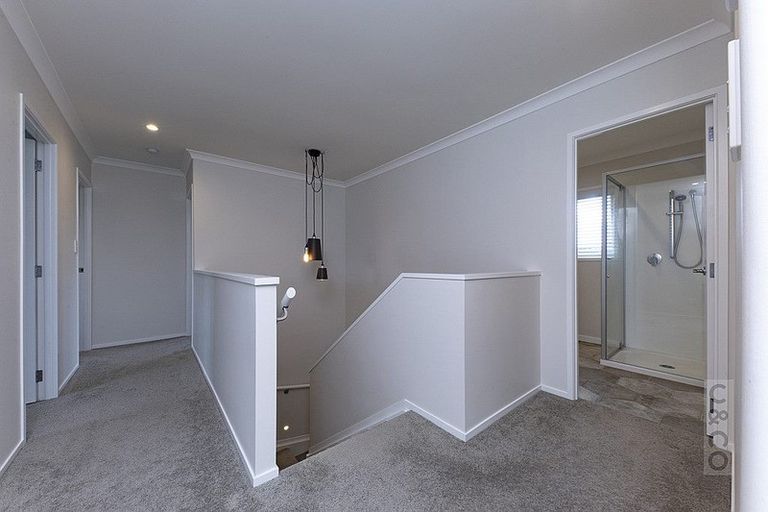 Photo of property in 80 Pohutukawa Parade, Riverhead, 0820