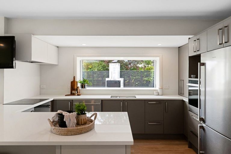 Photo of property in 9 Grassmere Street, Papanui, Christchurch, 8052